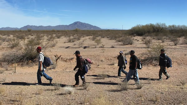 entre o permanezca en EEUU Decir a un indocumentado que entre o permanezca en EEUU sería un delito