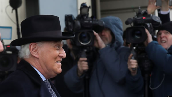 caso de Roger Stone Jueza reprende a Trump por comentarios sobre caso de Roger Stone