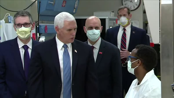 recuperados de COVID-19 Pence alienta a pacientes recuperados de COVID-19 a donar sangre