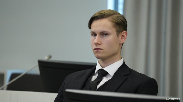 supremacista blanco noruego Sentencia de 21 años para supremacista blanco noruego por asesinato y ataque a la mezquita