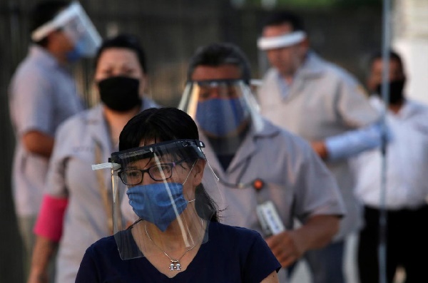 México: aseguran que pandemia se desacelera, contagios y defunciones estables