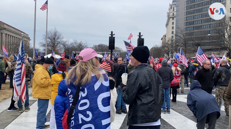 protestan en Washington Partidarios de Trump protestan en Washington mientras el Congreso certifica elecciones