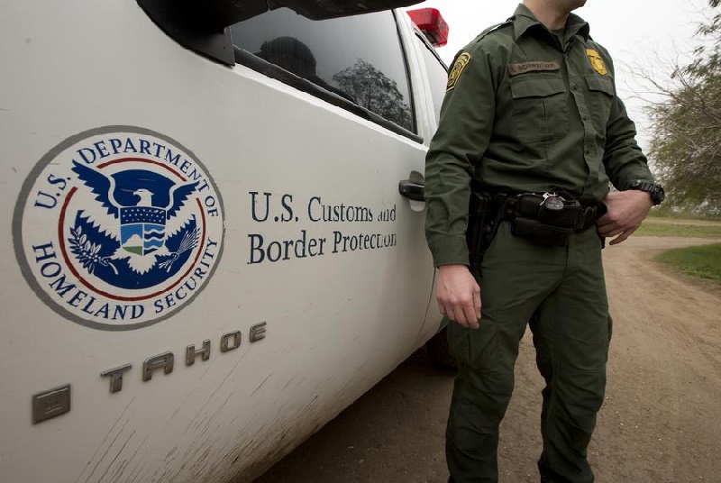 inmigrantes Acusan que sirios, iraquíes, rusos e inmigrantes de otros países están cruzando por México