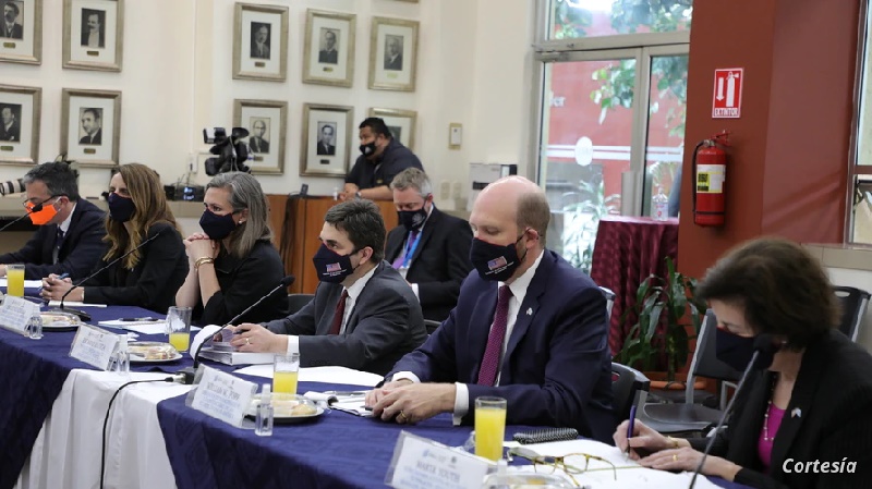 reducir la llegada de migrantes Estados Unidos cuenta con el sector privado para reducir la llegada de migrantes