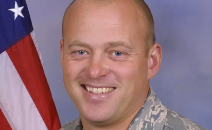 Muere miembro de la Guardia Nacional de Minnesota