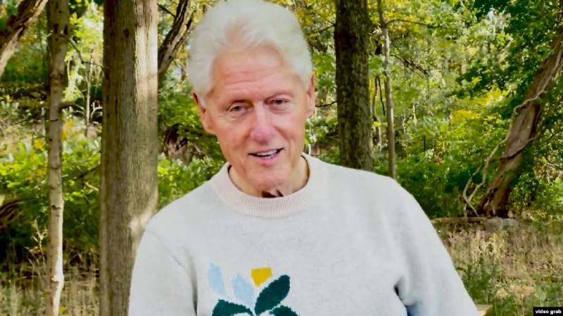 Expresidente Bill Clinton se recupera