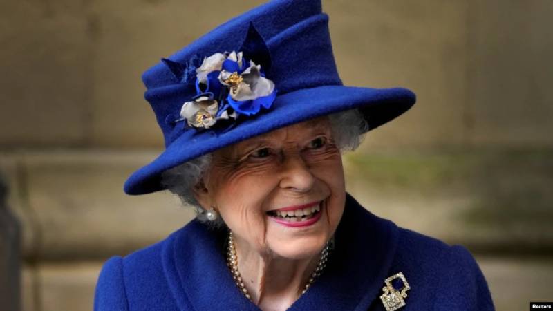 La reina Isabel cumplirá 70 años de reinado en medio de cuestionamientos a la corona La reina Isabel