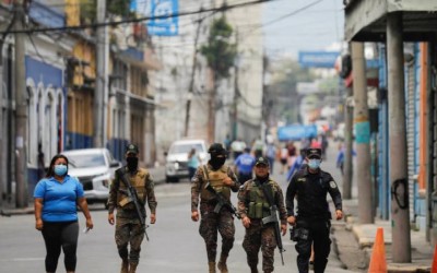 El Salvador aprueba octava prórroga del régimen de excepción