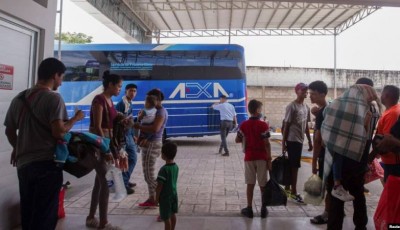 caravana de migrantes en el sur de México