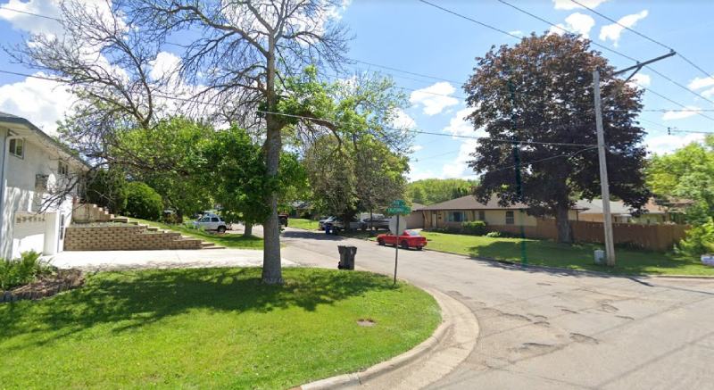 Hombre de St. Paul mató a su pareja mientras sus cinco hijos estaban en casa Hombre de St. Paul mató a su pareja