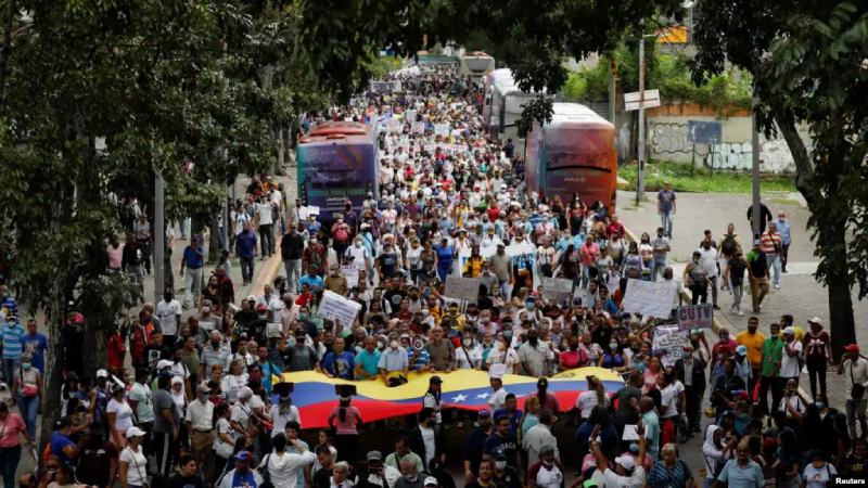 Maduro destituye a jefe de oficina ONAPRE