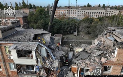 Ataques aéreos rusos golpean sitios de energía ucranianos