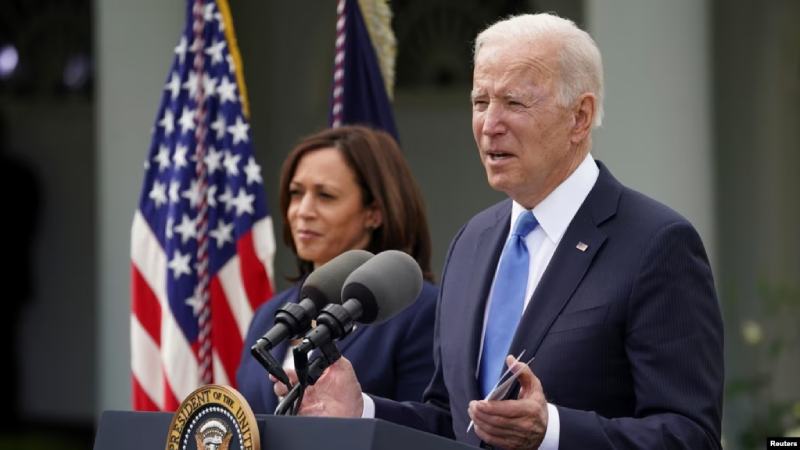 Dos años de Biden-Harris: la "normalidad" tras la pandemia, la crisis migratoria y la guerra en Ucrania