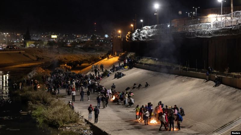 EEUU planea extender "parole humanitario" a cubanos, nicaragüenses y haitianos