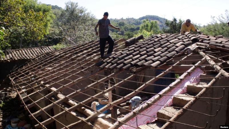 Más de un centenar de viviendas afectadas por actividad sísmica en El Salvador