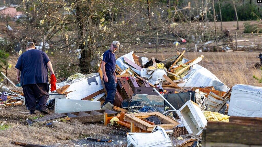 Tormentas y tornados en el sur de EEUU