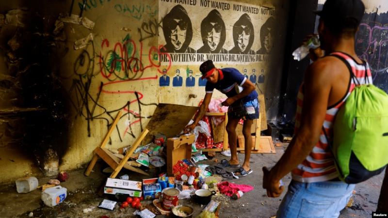 Migrantes se topan con el colapso de albergues en Ciudad Juárez