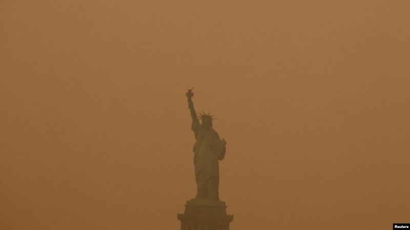 El humo que cubre EEUU y Canadá podría durar días mientras los incendios no cesan
