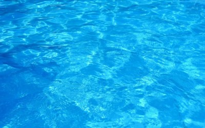 Encuentran muerto a un adolescente en el fondo de una piscina en St. Paul