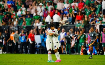 La sangre latina impulsa el avance de la selección de EEUU en la Copa Oro