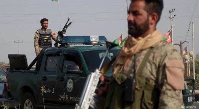 Talibanes avanzan en sur de Afganistán