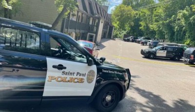 Hallan a una mujer muerta en un apartamento de St. Paul