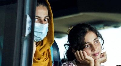 Talibanes niegan educación secundaria a las niñas