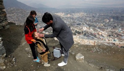 La ONU reanudará su campaña de vacunación antipolio en Afganistán