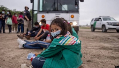 abandonos de niños en la frontera sur de EE.UU.