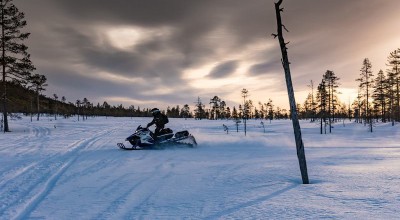 Muere hombre de Eden Prairie tras accidente en una moto de nieve