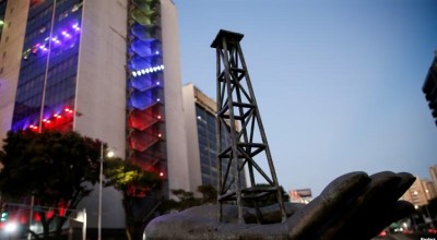 Varios detenidos en medio de investigación por corrupción