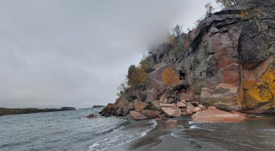 acantilado en Silver Bay