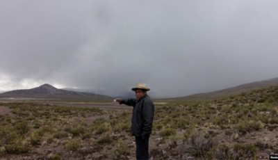 Perú declara estado de emergencia en región del sur por erupción de volcán Ubinas