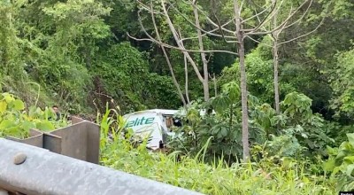 17 muertos al desbarrancar autobús en occidente de México