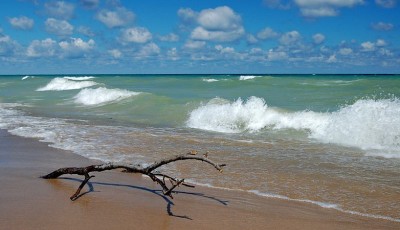 Recuperan del lago Michigan el cuerpo del joven de Eagan