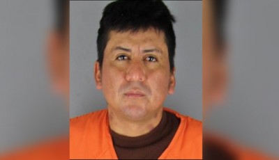 Acusado por la muerte de una mujer frente a una iglesia de Minneapolis