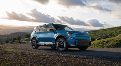 Kia anuncia los precios del SUV eléctrico de tres filas EV9 del 2025
