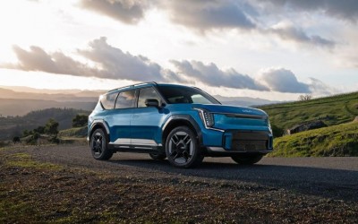 Kia anuncia los precios del SUV eléctrico de tres filas EV9 del 2025