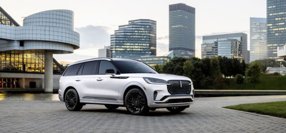 Lincoln Aviator Black Label del 2025