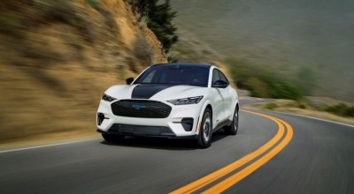 Ford Mustang Mach-E del 2026