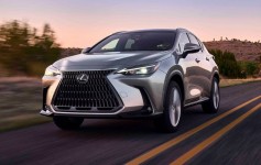 Lexus NX 450h+ Luxury del 2026