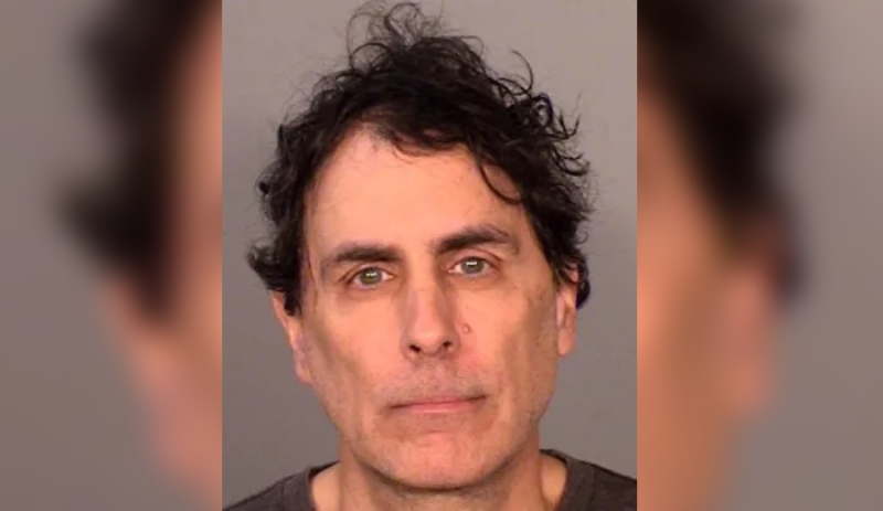 Profesor de Minnesota acusado de abuso sexual