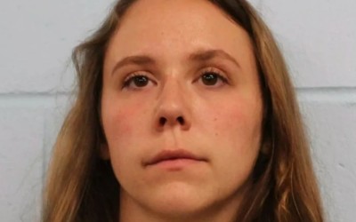 Maestra condenada a 6 años de prisión por delitos sexuales contra estudiante de 11 años