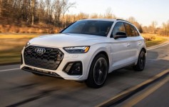 Audi SQ5 Prestige del 2025