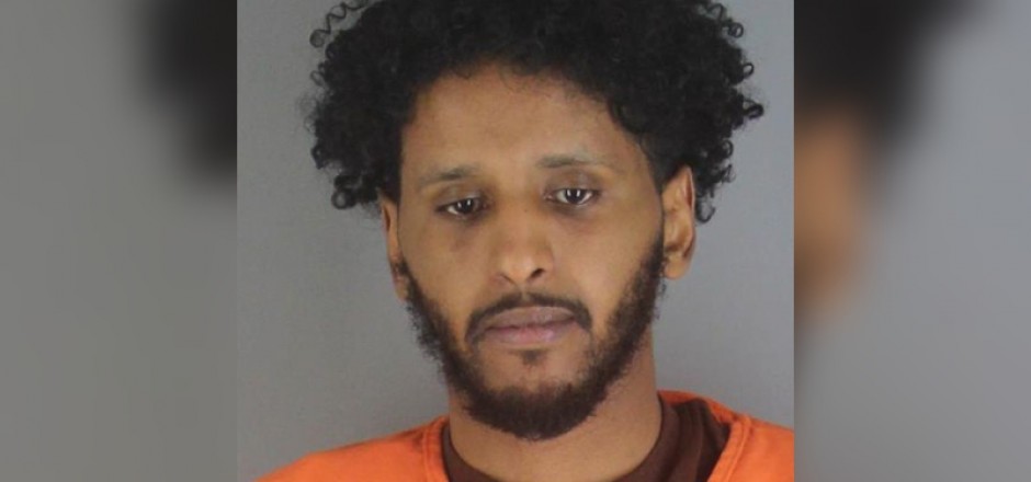 #nivo-caption1 Hombre acusado de homicidio tras disparar a mujer en apartamento de Richfield