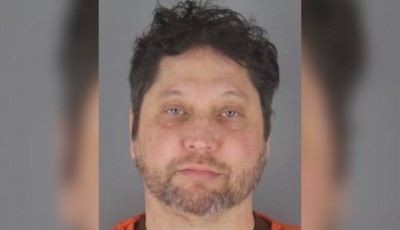 Anthony Kazmierczak admite su culpabilidad por agredir a la congresista Omar